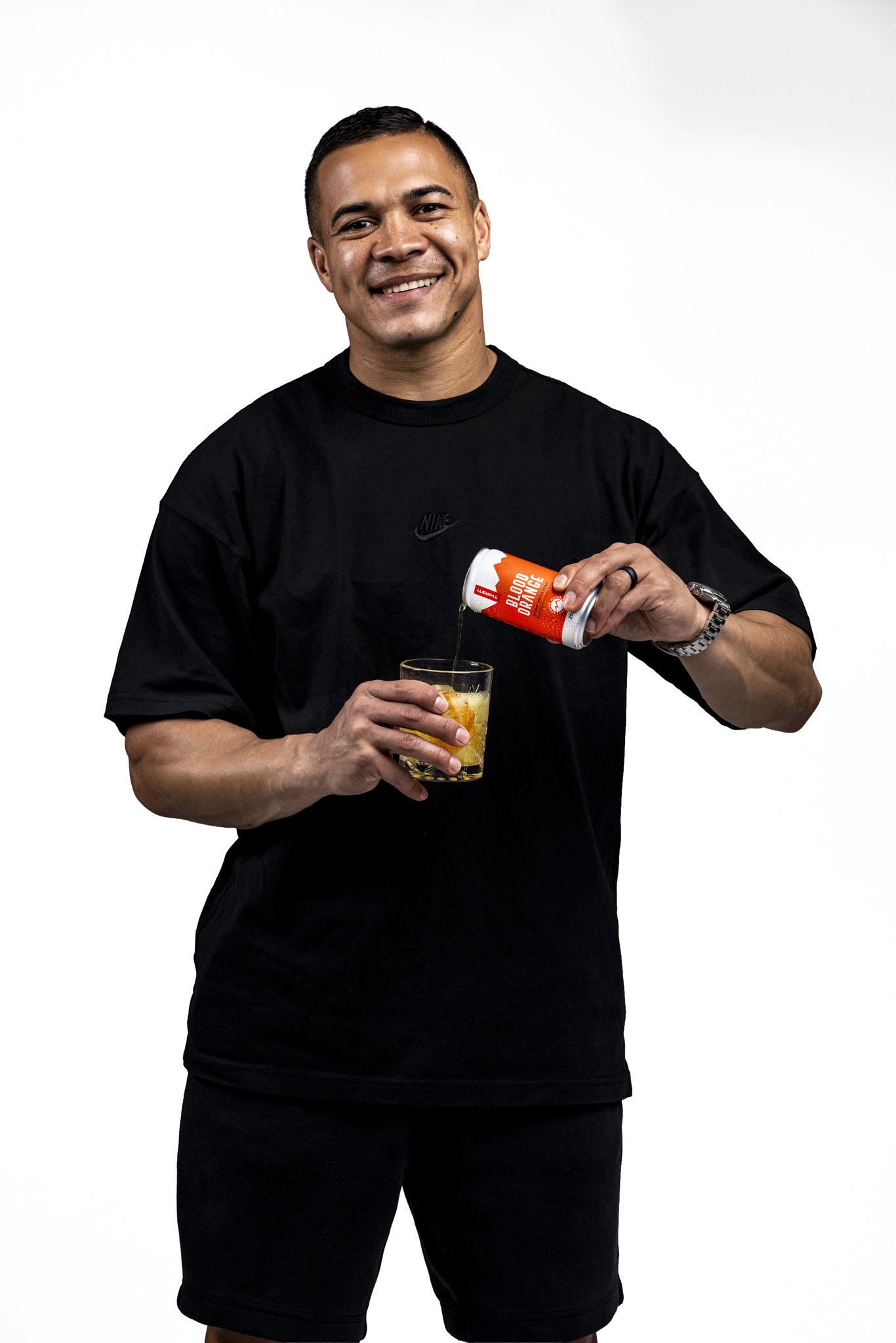 Cheslin Kolbe with THIRSTI Mixers
